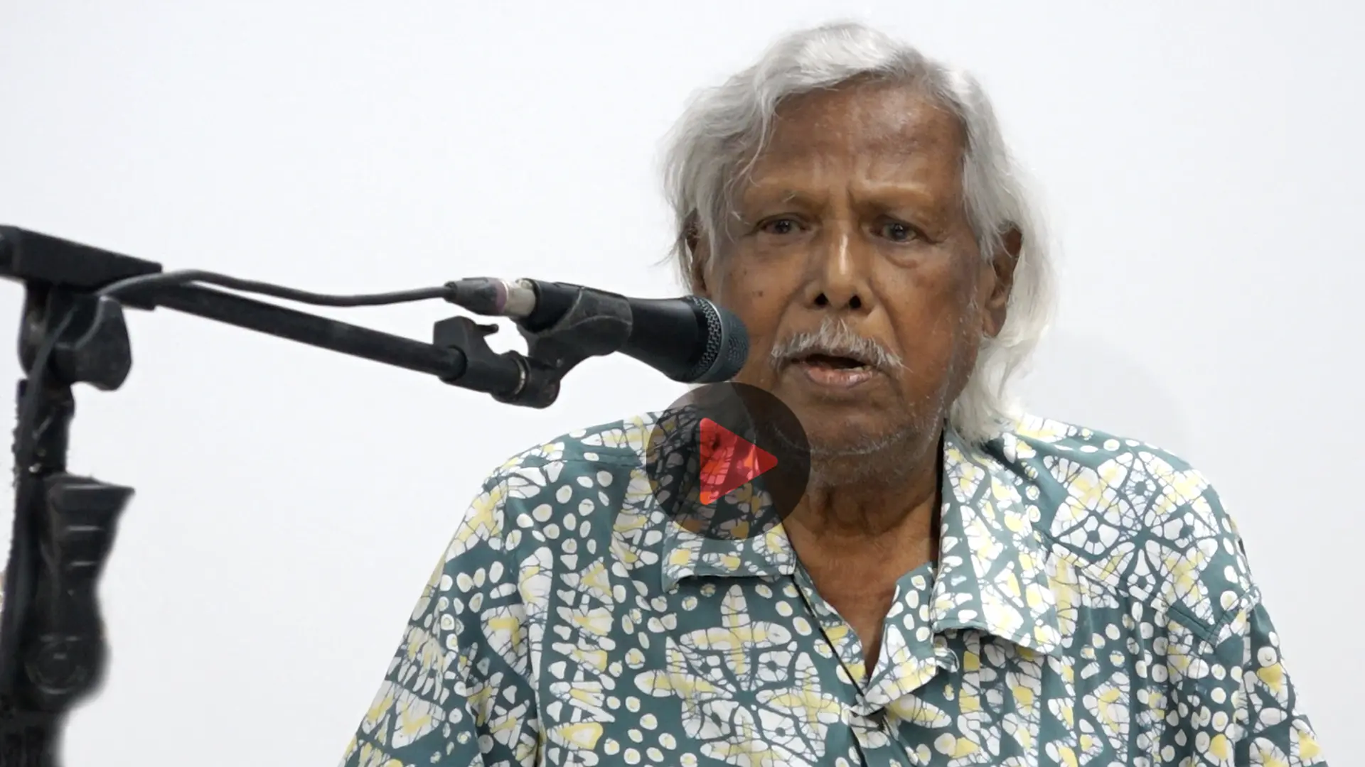 "ঘুষের জন্য সরকার ড্রাইভিং লাইসেন্স দিতে দেরি করে"